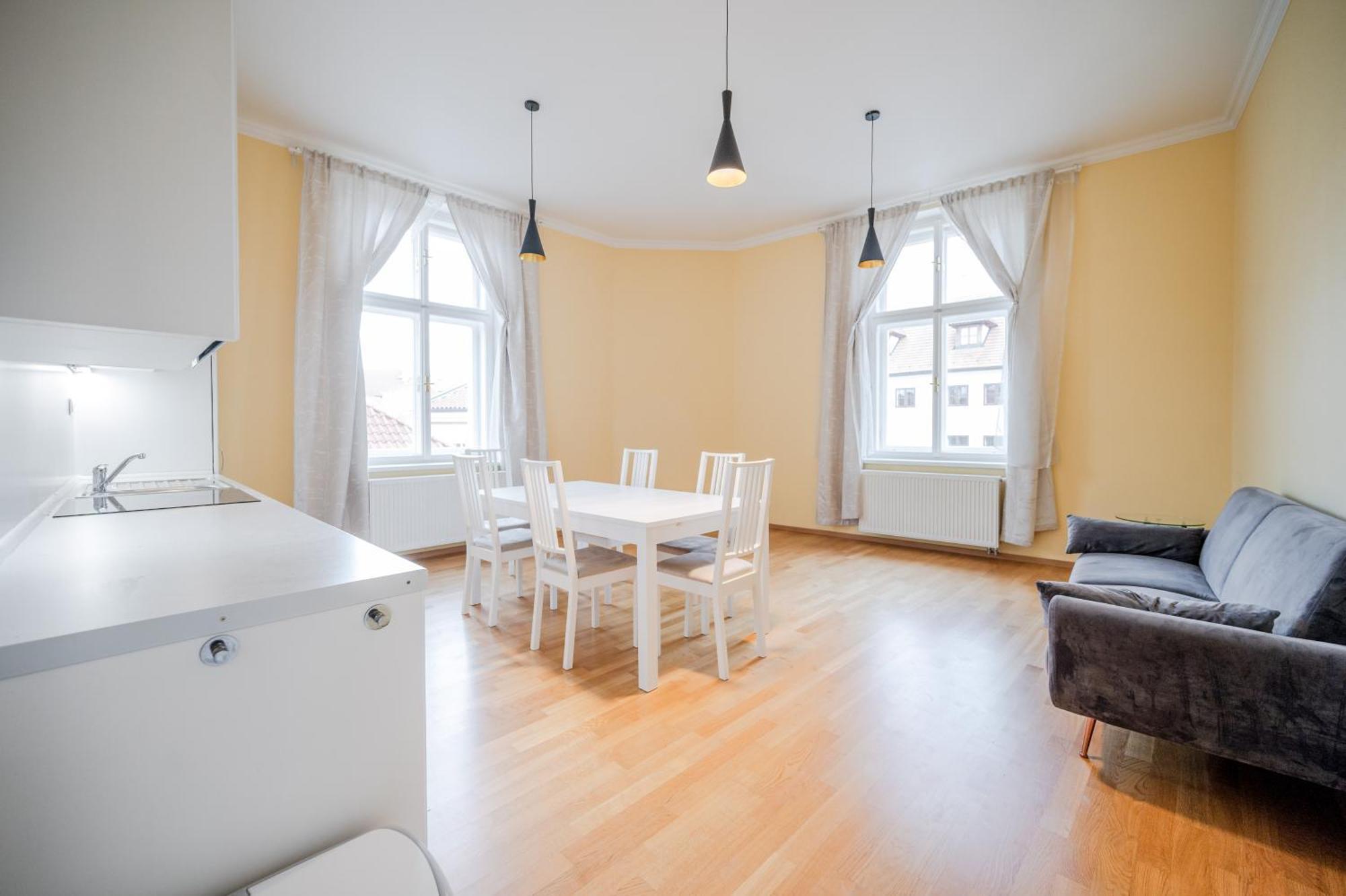 Hotel U 3 Pstrosu Praga