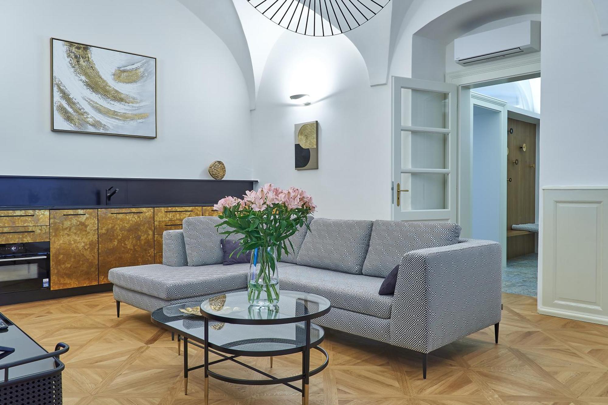 Hotel U 3 Pstrosu Praga