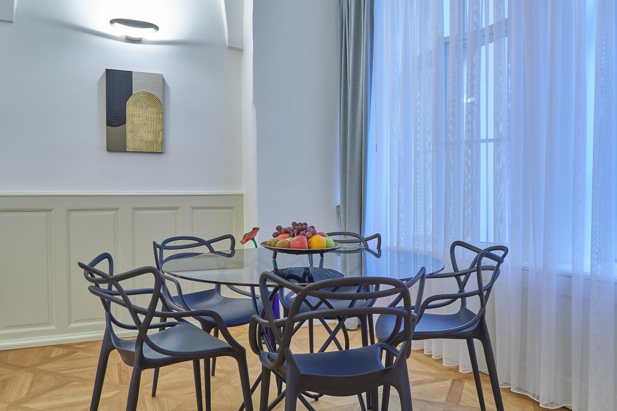 U 3 Pstrosu 4* Praga