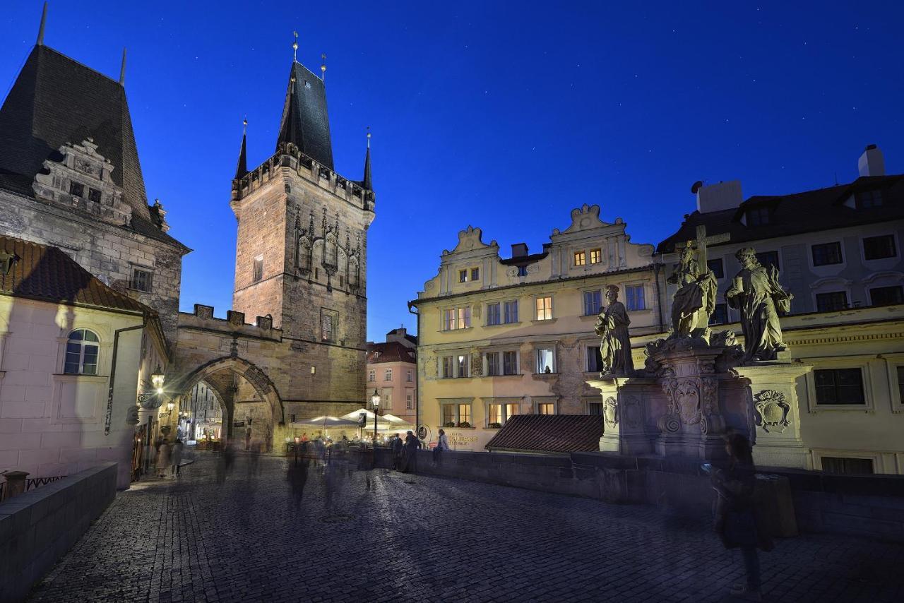 Hotel U 3 Pstrosu Praga